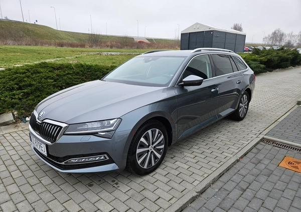 Skoda Superb cena 177900 przebieg: 27000, rok produkcji 2023 z Miastko małe 562